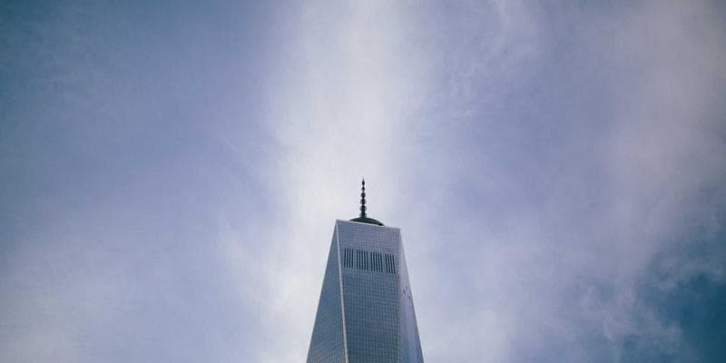 Membangun Website Modern dengan Next.js 15